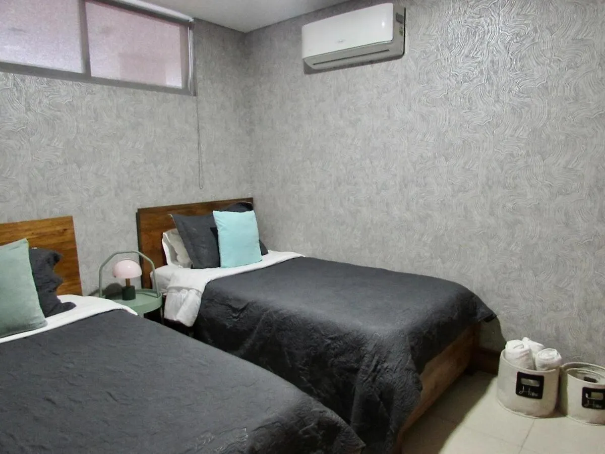 Modern Bright 2Br-2Ba-Fast Wi-Fi -Pool&Balcony Lejlighed Cali Colombia